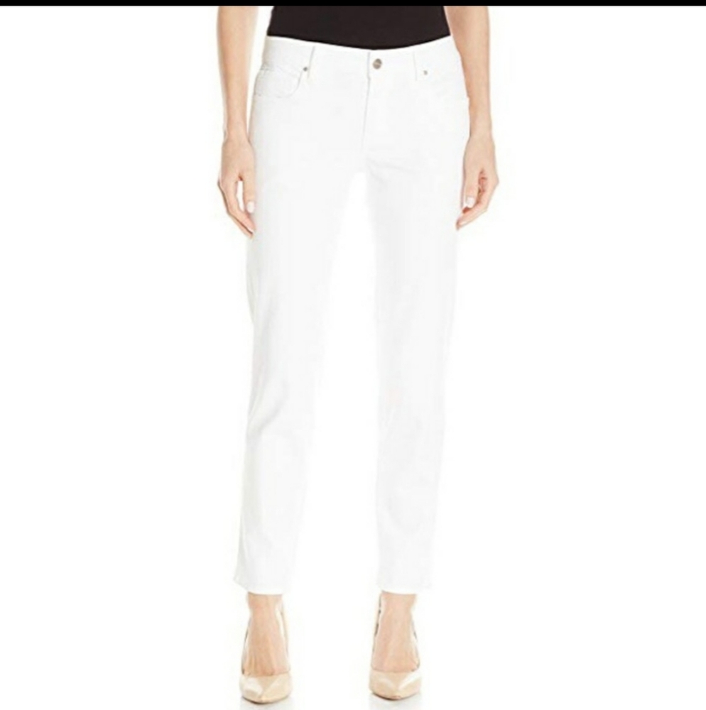 🆕 Graham & Spencer Jeans Women's Size 24